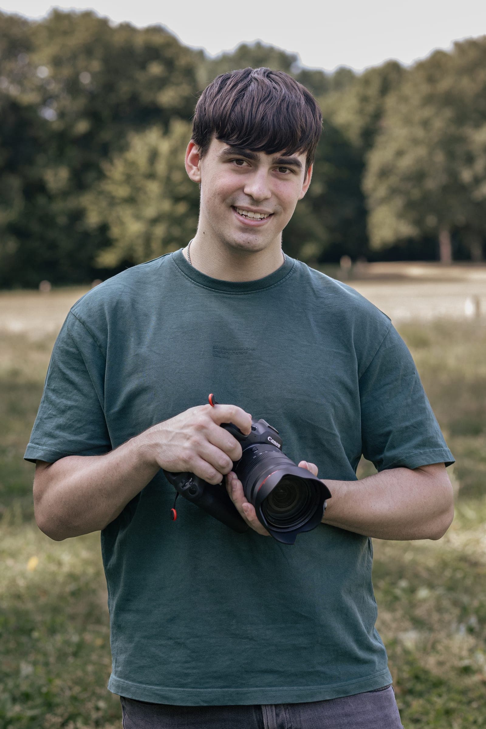 Tim Neumann mit der Kamera
